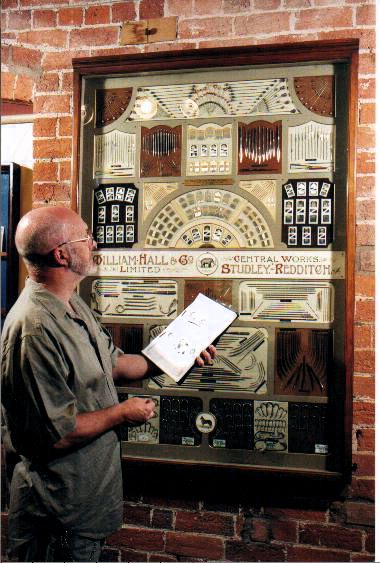 Needle exhibition case